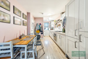 Photo 23- click for photo gallery